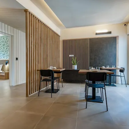 Konukevi Apartmentsarena - Capuleti Collection 3*