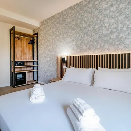 Apartmentsarena - Capuleti Collection Konukevi 3*